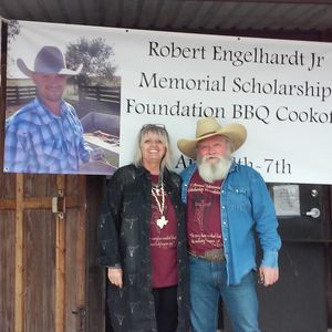 Meet your Posher, Treva